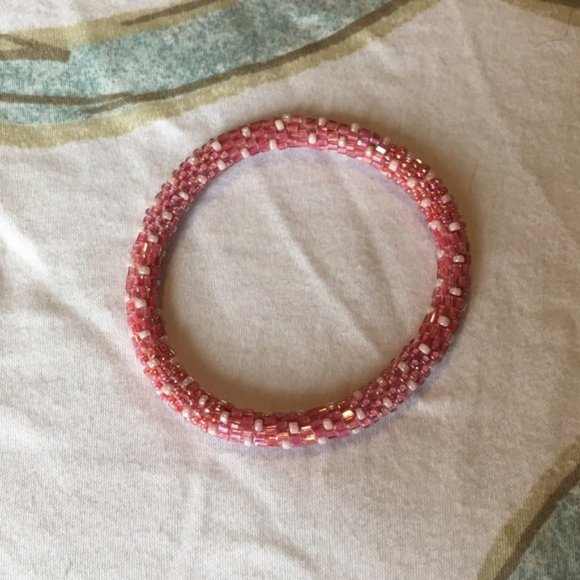 Pink and White Bracelet - Picture 3 of 3